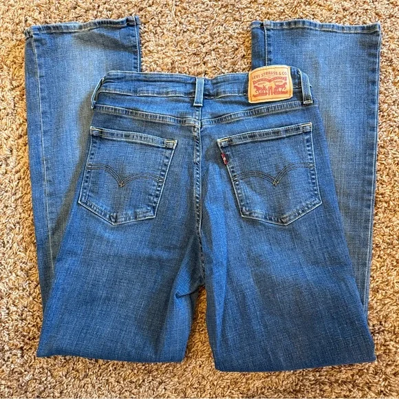 Levi 725 high rise bootcut - Picture 2 of 4